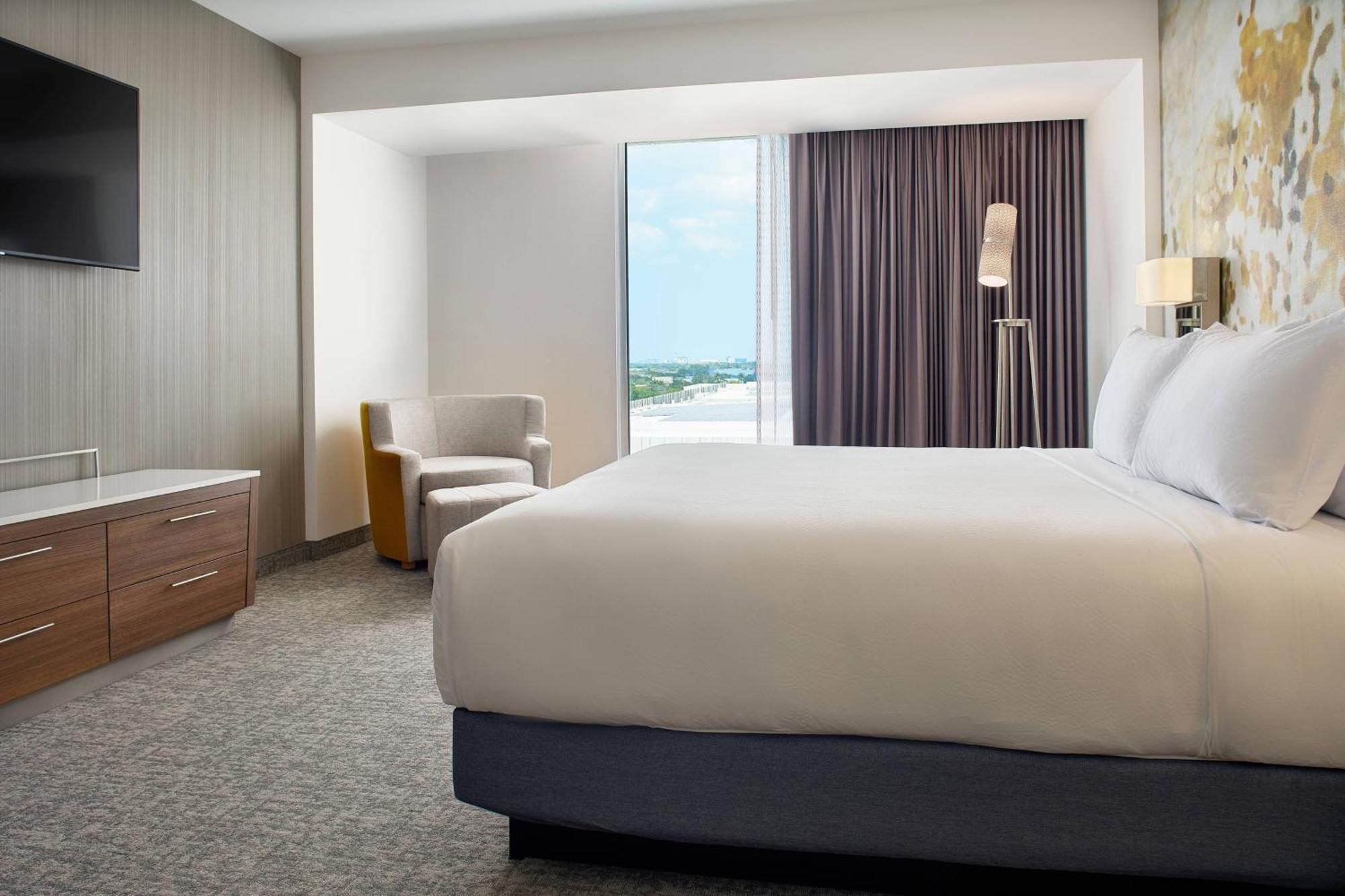 Courtyard By Marriott Merida Downtown Exterior photo
